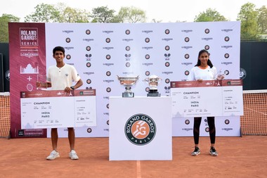 Siddhant Banthia et Rashmikaa S Bhamidiptay vainqueurs en Inde des Roland-Garros Junior Wild-Card by Longines.