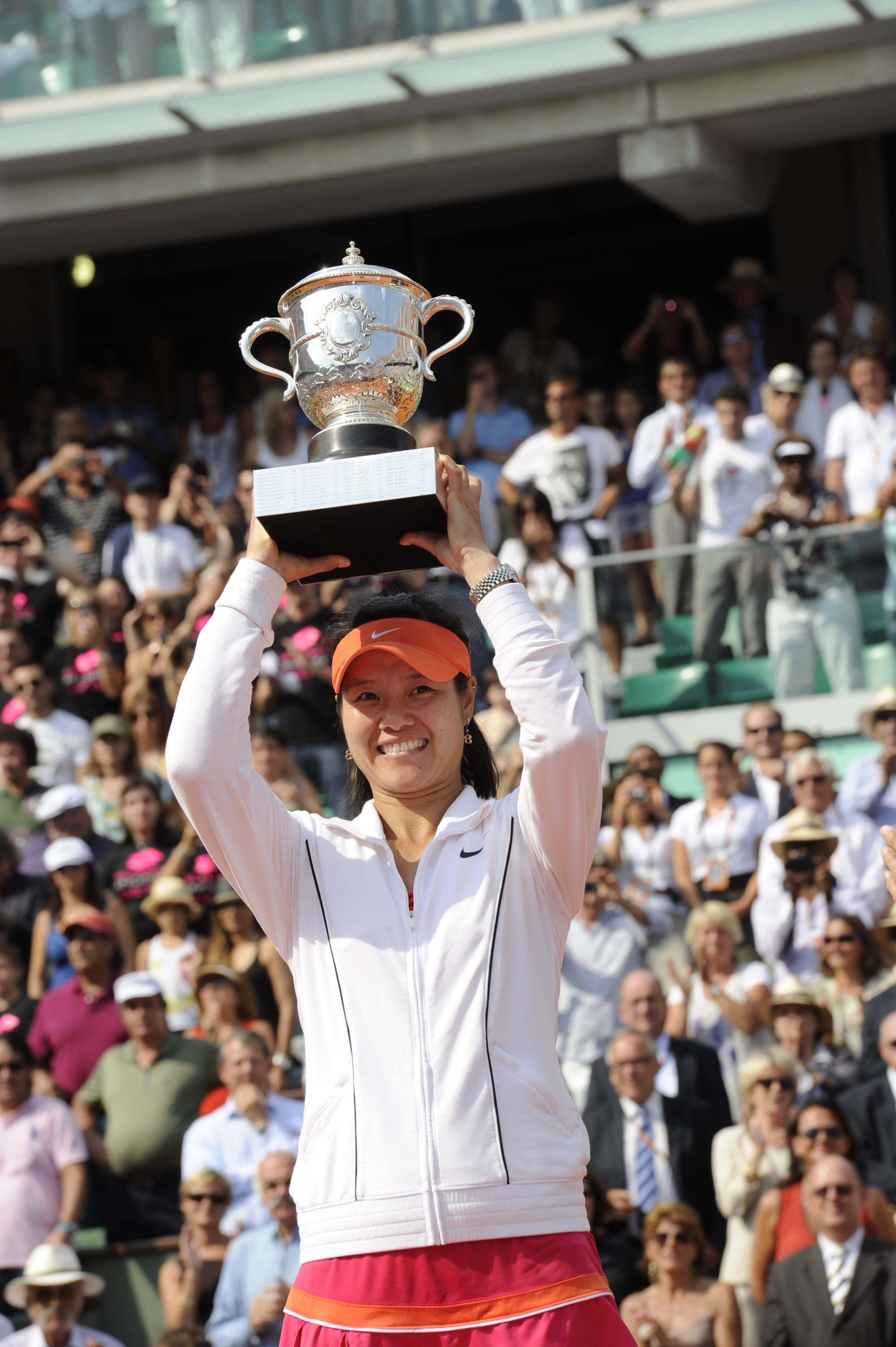 Li Na : "Roland-Garros En Deux Mots ? Difficile Et Romantique ...